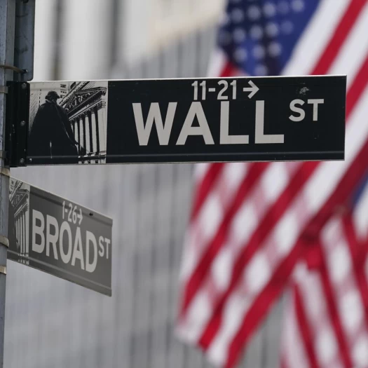 Wall Street: Πάρτι με «κέρασμα» από τον Μπέσεντ – Νέο ιστορικό υψηλό για τον S&P 500