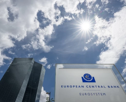 ΕΚΤ: Νέα αύξηση επιτοκίων κατά 25 μονάδες βάσης – Ανέβασε τον «πήχη» στο 2,5%