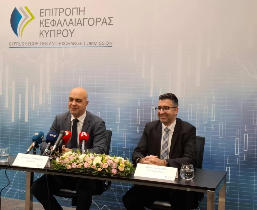 Τα πρώτα μηνύματα Γ. Καρατζιά στο τιμόνι της ΕΚΚ