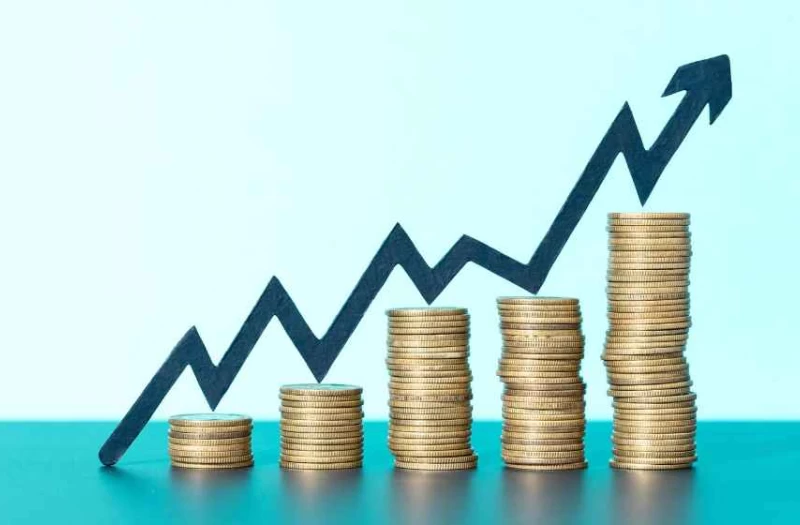 Σε πάνω από €4 δισ. θα εκτοξευθεί το κρατικό μισθολόγιο το 2028