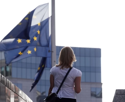 Ευρωζώνη: Απροσδόκητη επιτάχυνση της οικονομικής δραστηριότητας